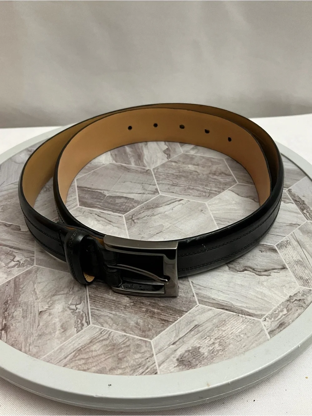 Kirkland Signature Men’s Black Italian Full Grain Leather Belt Size 34/85